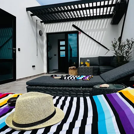 Atlantic 4 Apartment, Terrace, Solarium And