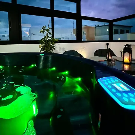 Atlantic 4 Apartment, Terrace, Solarium And Apartment