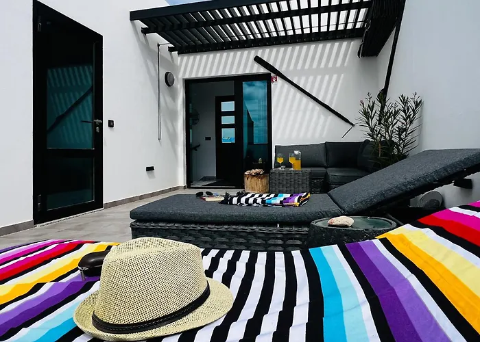 Atlantic 4, Terrace, And Solarium